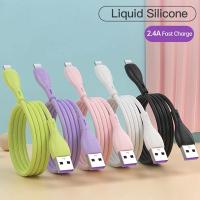 KUULAA Liquid Silikon iPhone 12-11-XR-8-7 Şarj Kablosu 2.4A 1mt