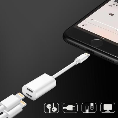 Y Cable iPhone Lightning USB Kulaklık+Şarj Çoklayıcı Adaptör