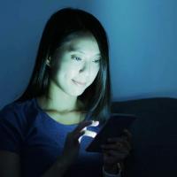 iPhone 8 Plus Anti-Blue Green Göz Koruma Full Ekran Koruyucu Tempered
